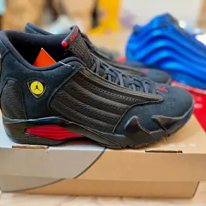 Air jordan 14 last shot, Улаанбаатар — Сүхбаатар — 100 айл