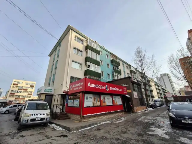 Хотын төв, циркийн чанх зүүн талд гал тогоо тусдаа 2 өрөө байр 52m2, Улаанбаатар — Сүхбаатар — Цирк