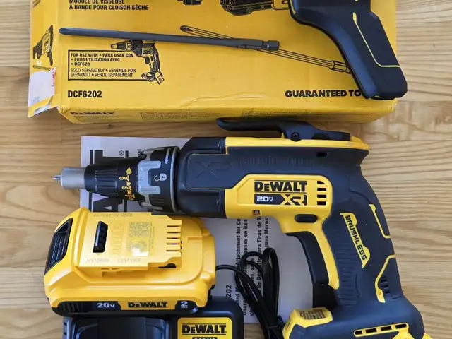 Dewalt XR BRUSHLESS gipsni drill kom, Улаанбаатар — Хан-Уул — 11-р хороо