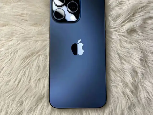 Apple iPhone 15 Pro, 128 gb, Blue Titanium, Улаанбаатар — Баянгол — 10-р хороолол
