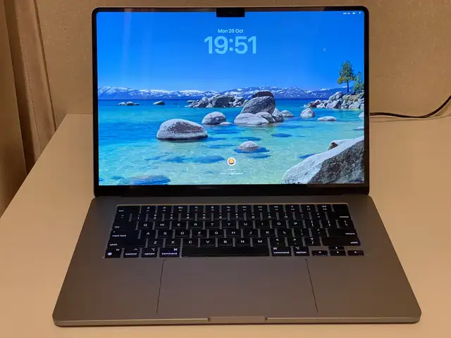 Apple 15'', Apple M2, 8 GB RAM, 256 GB, Улаанбаатар — Баянзүрх — 13-р хороолол