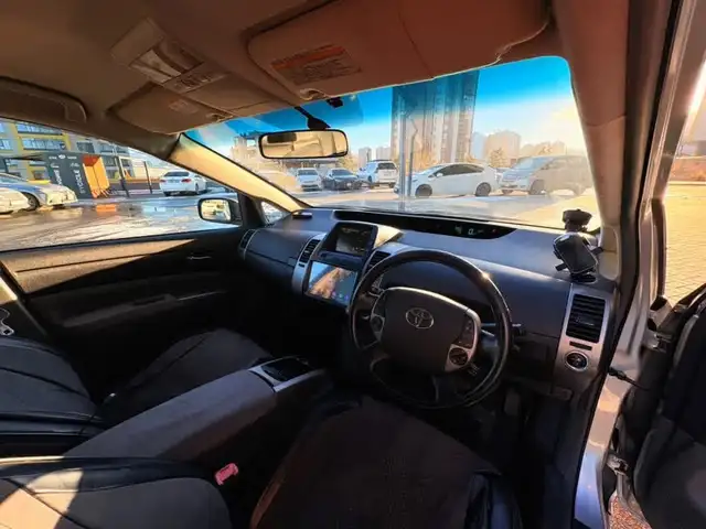 Toyota Prius 20