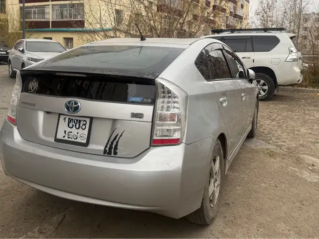 Toyota Prius 30