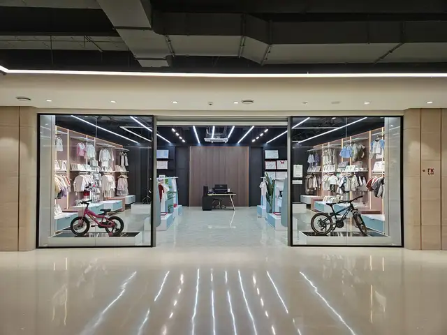 Худ global mall -д 81.7мкв үйлчилгээний талбай, Улаанбаатар — Хан-Уул — 15-р хороо