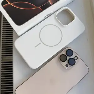 Apple iPhone 16 Pro Max, 256 gb, Улаанбаатар — Хан-Уул — 17-р хороо