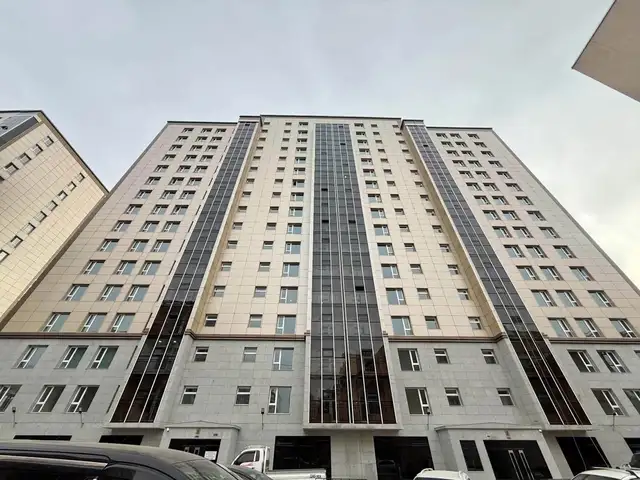 Бгд, төв зам дагуу кристал од хотхонд 63мкв үйлчилгээний талбай, Улаанбаатар — Баянгол — Баруун 4 зам