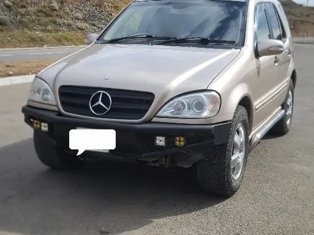 Mercedes-Benz M-Class