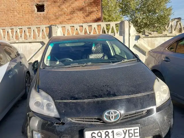 Toyota Prius 30