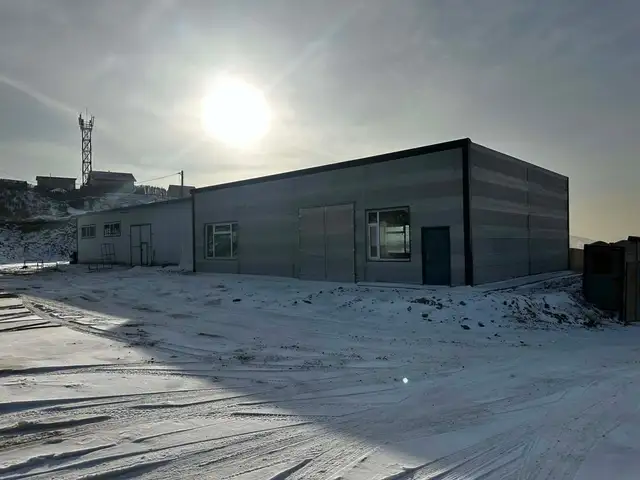 Монелоос дарь эх явах зам дагуу 180м2 обьект, Улаанбаатар — Сүхбаатар — Дарь Эх