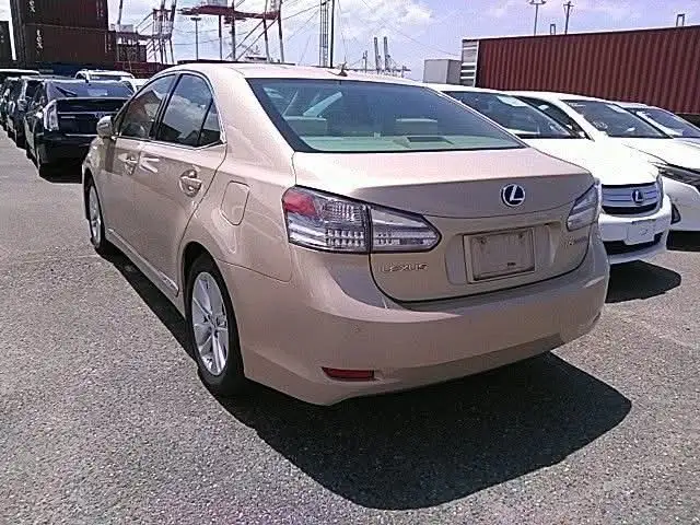 Lexus HS