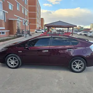 Toyota Prius 35