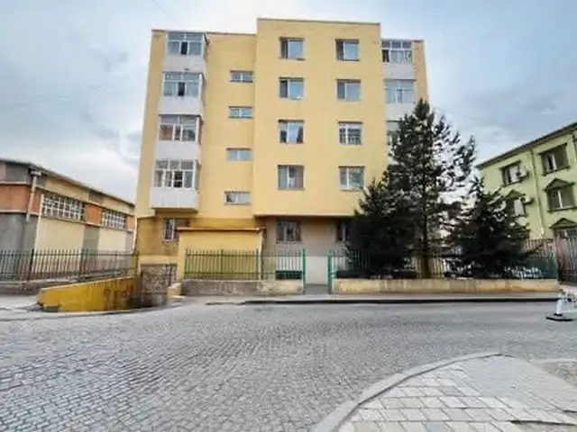 13-р хороолол 21-р сургуулийн залгаа хойно 2 өрөө байр 64.0мкв, Улаанбаатар — Баянзүрх — 13-р хороолол
