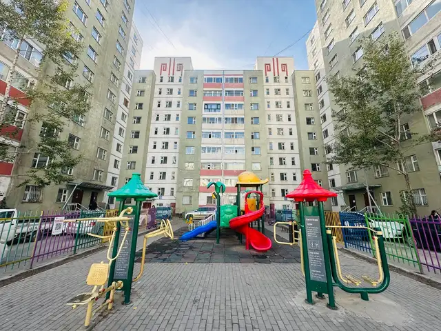 Чд 24 сургуулийн урд хүрээ хотхонд тавилгатай 2 өрөө байр 50мкв, Улаанбаатар — Чингэлтэй — Бөмбөгөр