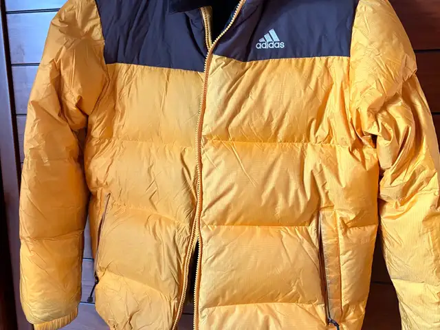 Adidas сөдөн куртка, Улаанбаатар — Чингэлтэй — 40 мянгат