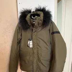 Size 90. сөдөн куртик 65кг хүртэл, Улаанбаатар — Сүхбаатар — 6-р хороо