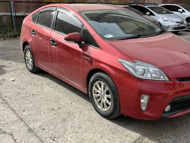 Toyota Prius 30