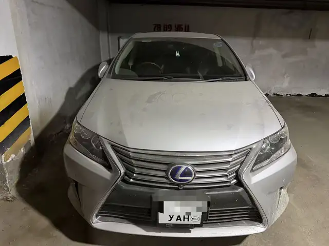 Lexus HS