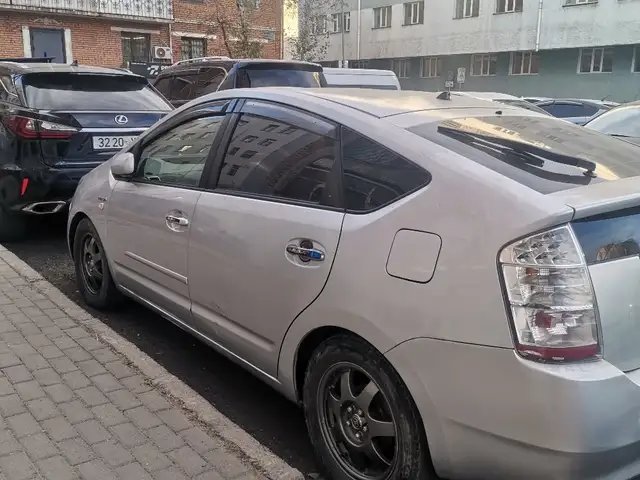 Toyota Prius 20