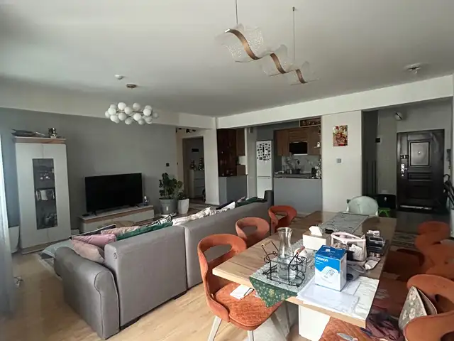 Цэцэрлэгт хүрээлэнгийн хойно 139m2 байр, Улаанбаатар — Баянзүрх — 26-р хороо