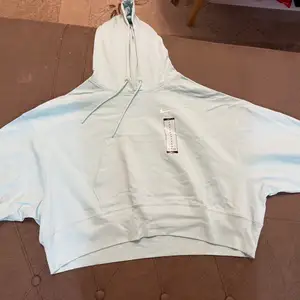 Япон nike бие тамирын хослол, Улаанбаатар — Баянзүрх — Натур худалдааны төв