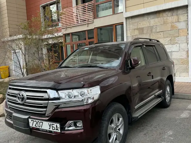 Toyota Land Cruiser 200