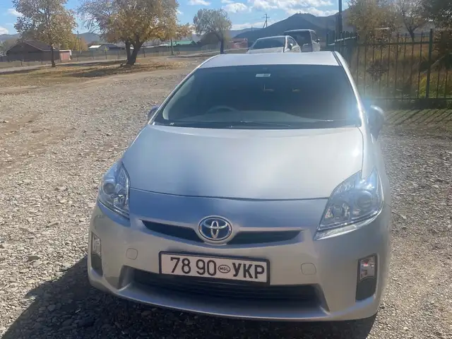 Toyota Prius 30