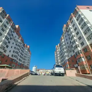 Дхис хойно харуул алтай хотхон 64мкв 3 өрөө, Улаанбаатар — Баянзүрх — 8-р хороо