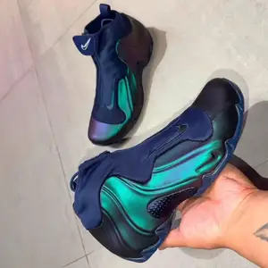 Garnett 2 midnight, Улаанбаатар — Баянзүрх — 15-р хороолол