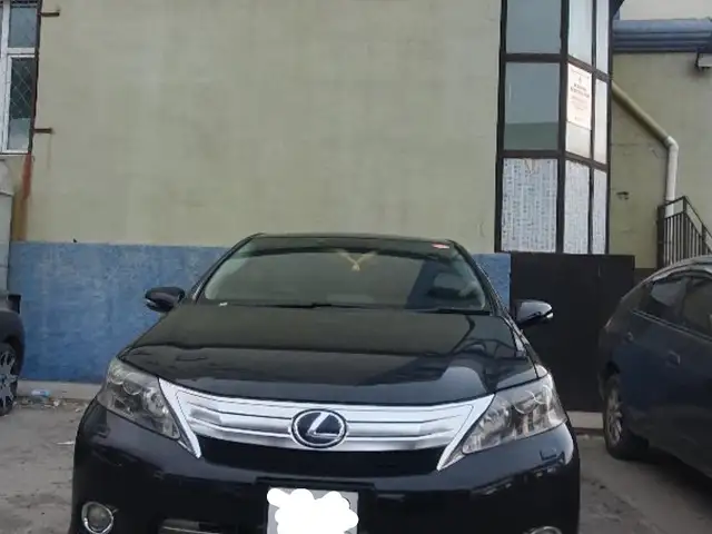 Lexus HS