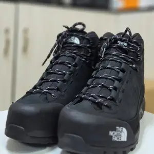 North Face гутал, Улаанбаатар — Чингэлтэй — 10-р хороо