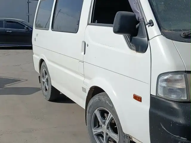 Nissan Vanette