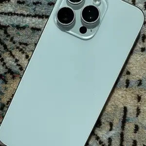 Apple iPhone 15 Pro Max, 256 gb, White Titanium, Улаанбаатар — Баянзүрх — 36-р хороо