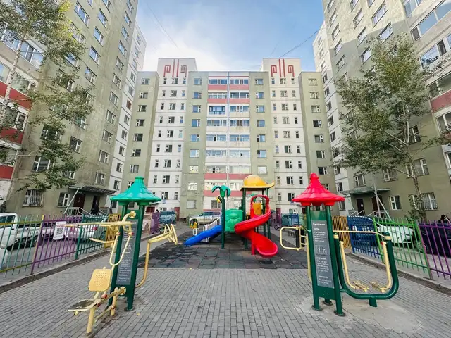 Хотын төвд 24-р сургуулийн урд 2 өрөө бүрэн тавилгатай 42 мкв байр, Улаанбаатар — Чингэлтэй — 3-р хороо