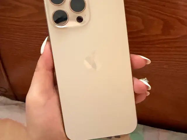 Apple iPhone 16 Pro Max, 256 gb, Улаанбаатар — Баянгол — Төмөр зам