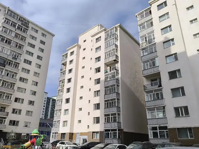 Замын цагдаагийн газарын хойно 3 өрөө 90,1мкв, Улаанбаатар — Сүхбаатар — 1-р хороо