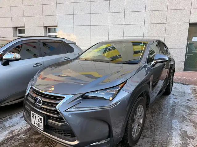 Lexus NX
