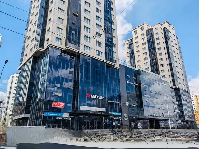 19-р хороолол төв зам дагуу paragon мall-д оффис үйлчилгээний талбай, Улаанбаатар — Хан-Уул — 19-р хороолол