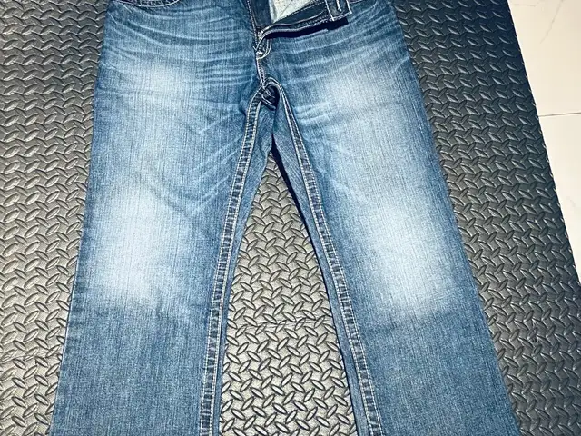 Ariat brand jeans fr, Улаанбаатар — Хан-Уул — 18-р хороо