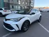 Toyota C-HR, 2022/2026, Улаанбаатар — Баянзүрх — 26-р хороо - 7