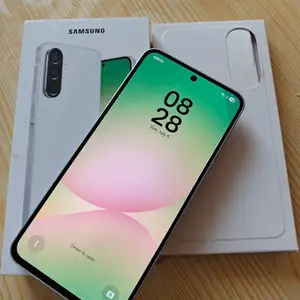 Shine samsung galaxy a56, Улаанбаатар — Сүхбаатар — Сүхбаатарын талбай