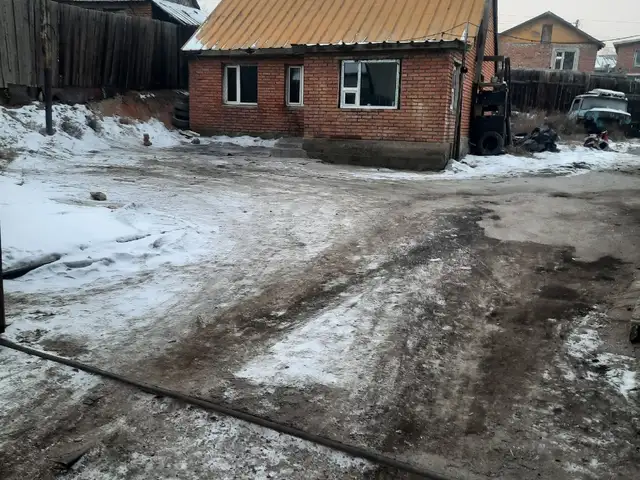 Хашаа байшин, Улаанбаатар — Чингэлтэй — 9-р хороо