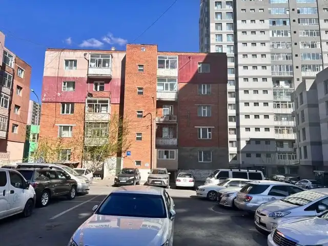 Американ дэнжийн ард 48мкв 2 өрөө, Улаанбаатар — Баянзүрх — Зүүн 4 зам