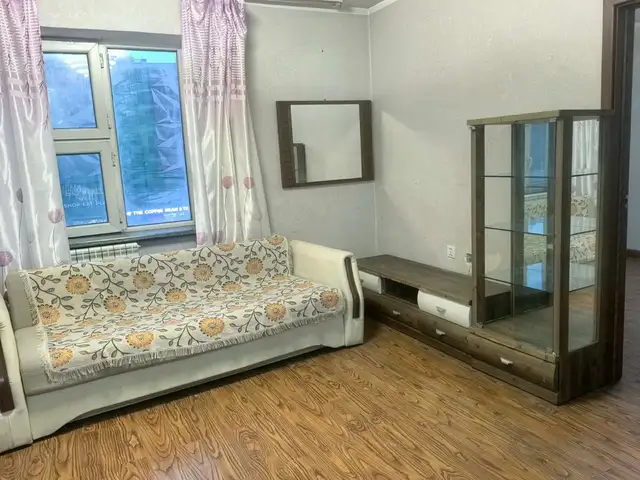 Буйдан, тв тавиур, ханын толь, хувцасны шкаф, Улаанбаатар — Сүхбаатар — 1-р хороо