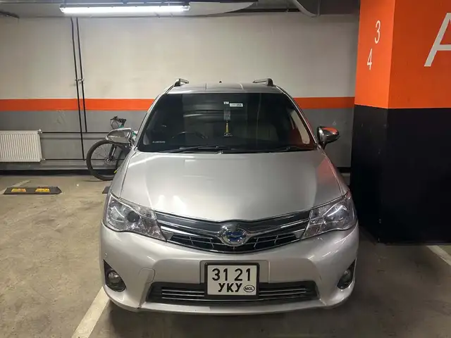 Toyota Corolla Fielder