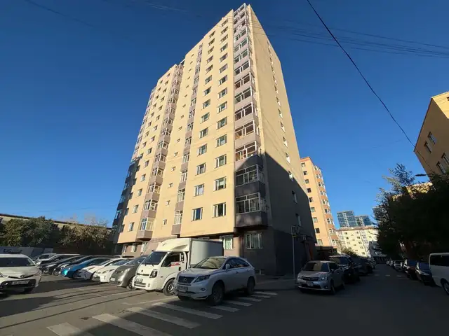 Сбд 5-р хороо, орос 3, 6-р сургуулийн хажууд 69мкв 3 өрөө, Улаанбаатар — Сүхбаатар — 6-р сургуулийн ойролцоо