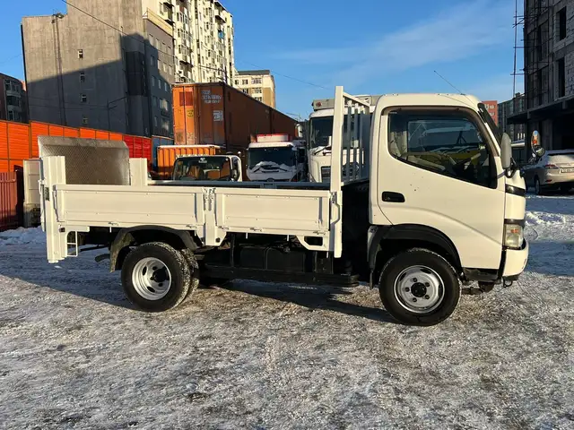 Hino Тэвштэй, 2003, Улаанбаатар — Баянгол — 3, 4 хороолол