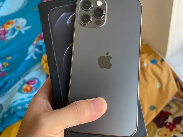 Apple iPhone 12 Pro, 256 gb, Graphite, Улаанбаатар — Хан-Уул — Яармаг