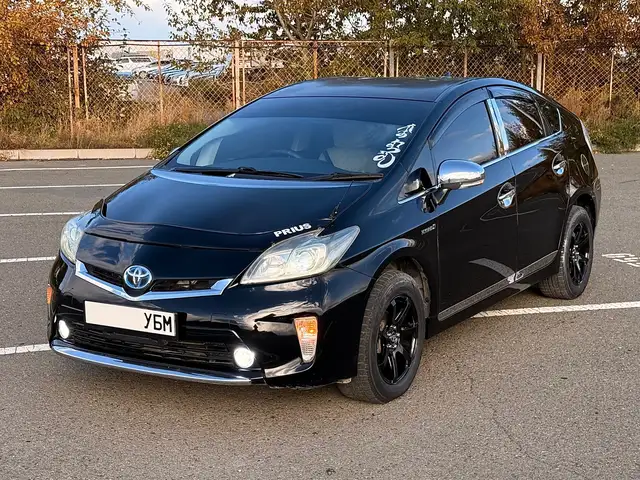Toyota Prius 30
