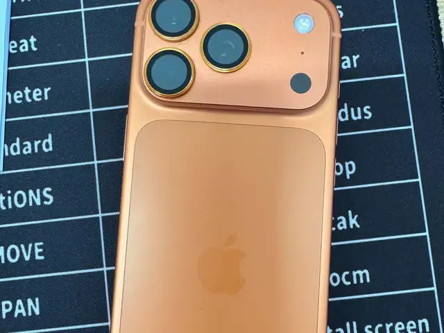 Apple iPhone 17 Pro, 256 gb, Улаанбаатар — Баянзүрх — Натур худалдааны төв