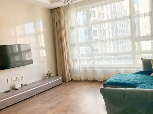 Бүрэн тавилгатай 80m2 3өрөө, Улаанбаатар — Хан-Уул — Хүннү